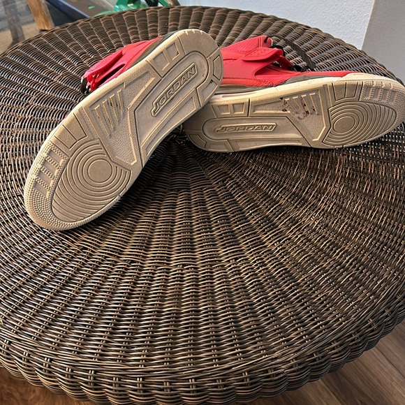 Air Jordan Red Flight Shoes DH0243-600 - Picture 3 of 4